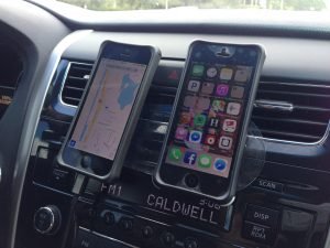 Phone mount for car